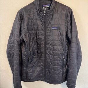 Men’s Patagonia Nano Puff jacket, medium, black